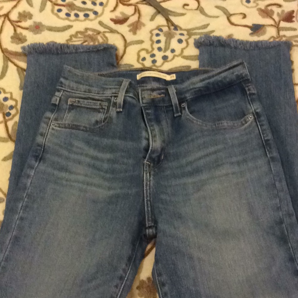Distressed Levi jeans